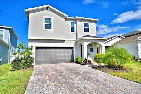 34063 White Fountain Ct Wesley Chapel, FL 33545