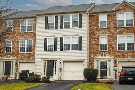 1043 Sparrow Way Breinigsville, PA 18031