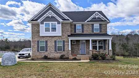 2167 Whispering Winds Dr Rock Hill, SC 29732