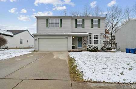 15051 Western Valley Dr Holly Vlg, MI 48442