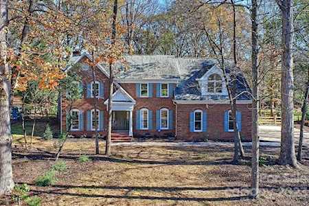 16234 Greenfarm Rd Huntersville, NC 28078