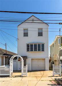 408 Cross Bay Blvd. Broad Channel, NY 11693