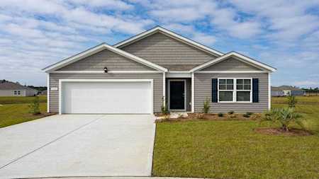 2035 Ridgedale Dr. Conway, SC 29526