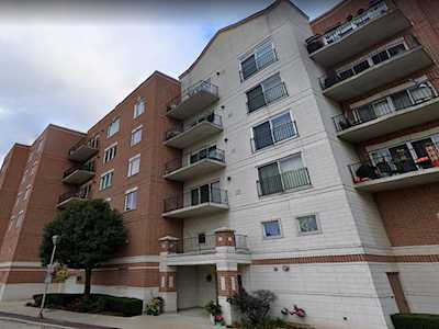8822 Brookfield Ave #501 Brookfield, IL 60513