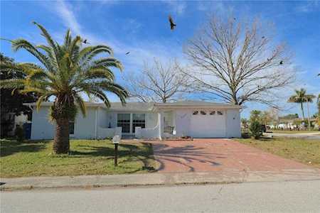 9203 Greenbriar Ln Port Richey, FL 34668