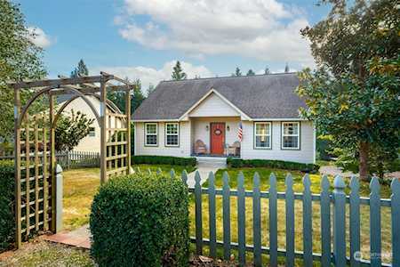 203 Whitney Blvd Chehalis, WA 98532