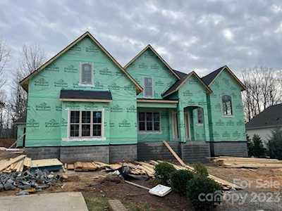 1118 Cherry Laurel Dr Waxhaw, NC 28173
