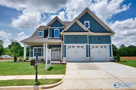 137 Marlbrook Drive Harvest, AL 35749