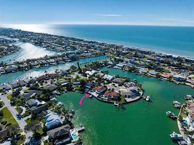 3107 Wedgewood Dr Belleair Beach, FL 33786