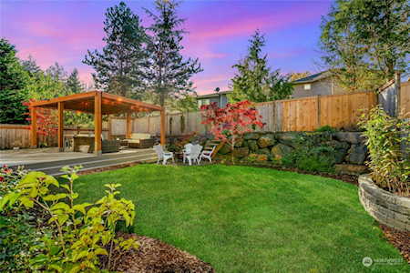 9919 229th Ln NE Redmond, WA 98053