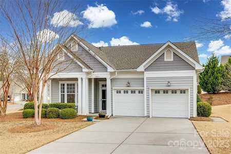 1003 Knob Creek Ln Tega Cay, SC 29708