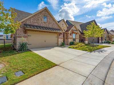 6024 Carmona Trail Fort Worth, TX 76123