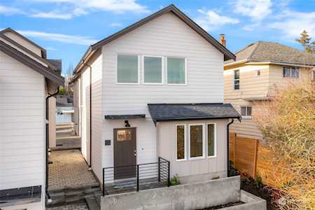 2209 17th Ave S Seattle, WA 98144