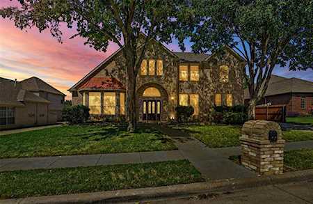1921 Fall Creek Trail Keller, TX 76248