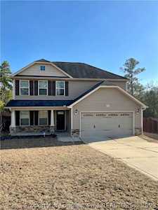 515 New Castle Ln Spring Lake, NC 28390