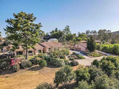 20652 Elfin Forest Rd Escondido, CA 92029