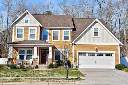 822 Jordan Crossing Rd Chesapeake, VA 23322