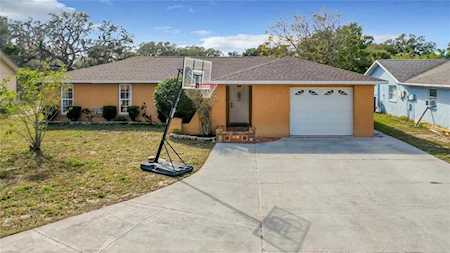 5545 Senate Ln New Port Richey, FL 34652