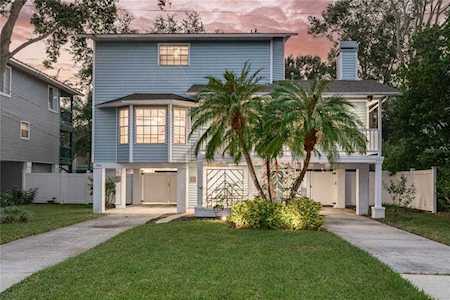 7562 140th St Seminole, FL 33776