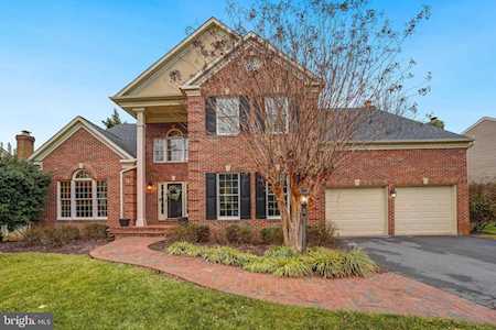46442 Saffron Ct Potomac Falls, VA 20165