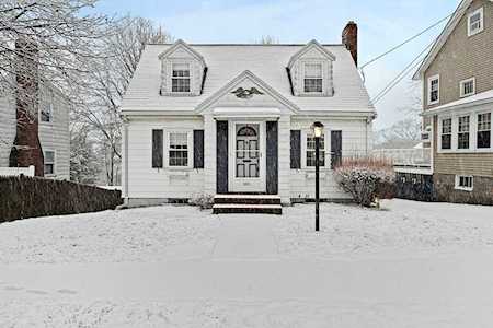 303 Elmwood Ave Quincy, MA 02170
