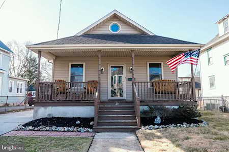 20 Thompson Ave E Gloucester City, NJ 08030