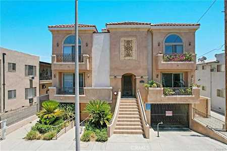 5254 Corteen Place #9 Valley Village, CA 91607