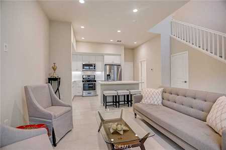 266 Alienta Ln Rancho Mission Viejo, CA 92694