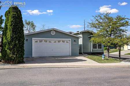 4602 Gray Fox Heights Colorado Springs, CO 80922