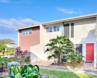 2790 Curry Ford Rd #D Orlando, FL 32806