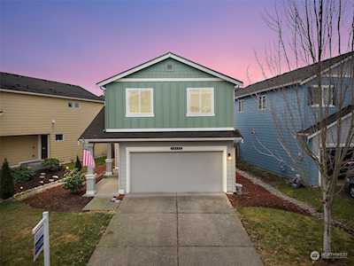 18608 117th Ave Ct E Puyallup, WA 98374