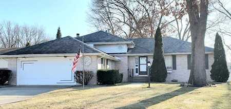 925 Evergreen Ln Schererville, IN 46375