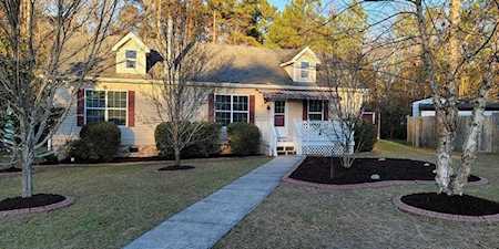 137 Persivant Dr. Conway, SC 29526