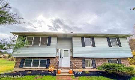 80 Twin Flower Circle Kunkletown, PA 18058