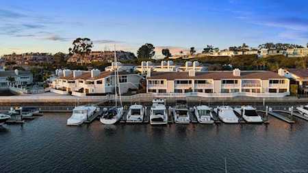 1023 Bayside Cove Newport Beach, CA 92663 CA 92660
