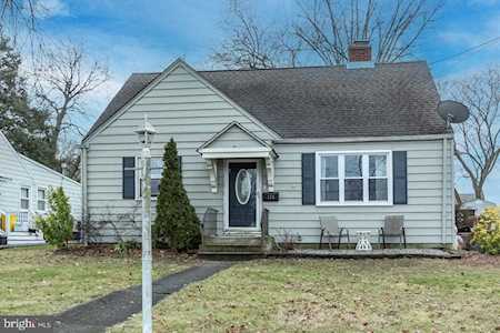 138 Moore Ave Barrington, NJ 08007