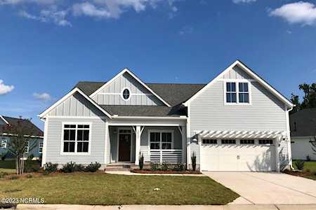 2537 Lakeside Circle Wilmington, NC 28401