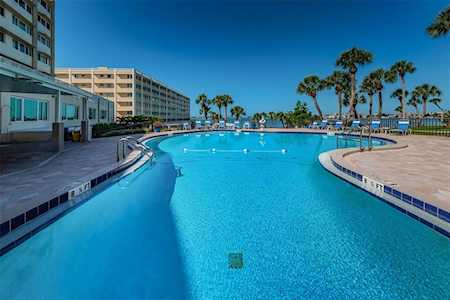 100 Bluff View Dr #208B Belleair Bluffs, FL 33770