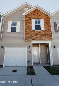 249 Caldwell Loop Jacksonville, NC 28546