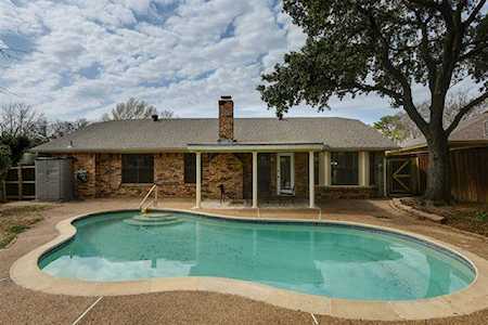 5121 Yucca Court Arlington, TX 76017