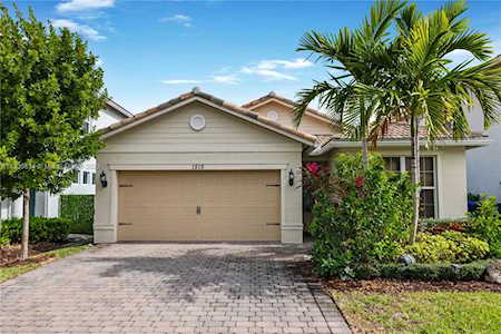 1515 Bursera Ter Hollywood, FL 33021