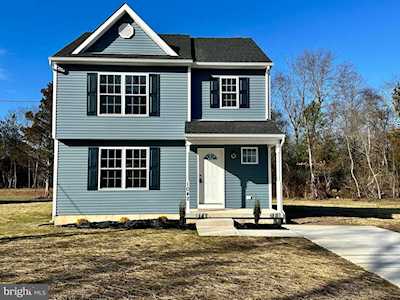 1042 N Orchard Rd Vineland, NJ 08360