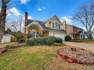 9616 Lawley Ln Matthews, NC 28105
