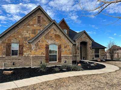 113 Mesquite Court Decatur, TX 76234