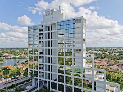4751 Gulf Shore Blvd #1103 Naples, FL 34103