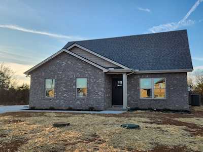 5444 Marisack Ct Christiana, TN 37037