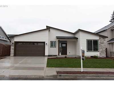 2421 NE 4th CT Battle Ground, WA 98604