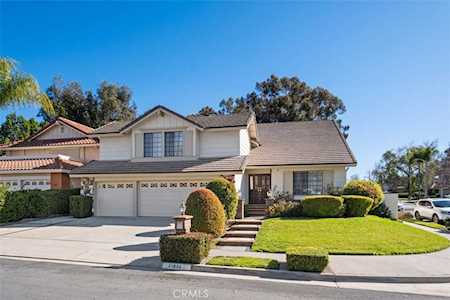 21322 Calle Balsa Lake Forest, CA 92630
