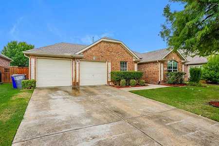2316 Sunshine Drive Little Elm, TX 75068