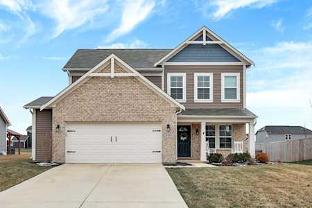 5459 N Woodside Ct Mccordsville, IN 46055